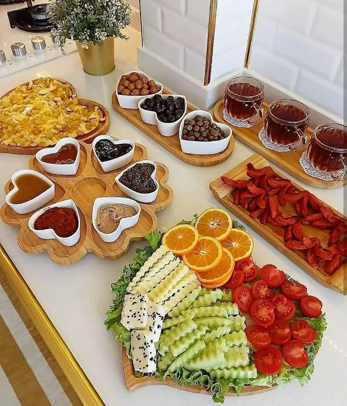 میز صبحانه چوبی میز صبحانه سنتی میز صبحانه فانتزی میز صبحانه مهمانی میز صبحانه روی تخت میز صبحانه دونفره میز صبحانه ساده و شیک میز صبحانه خوری تاشو دیجی کالا