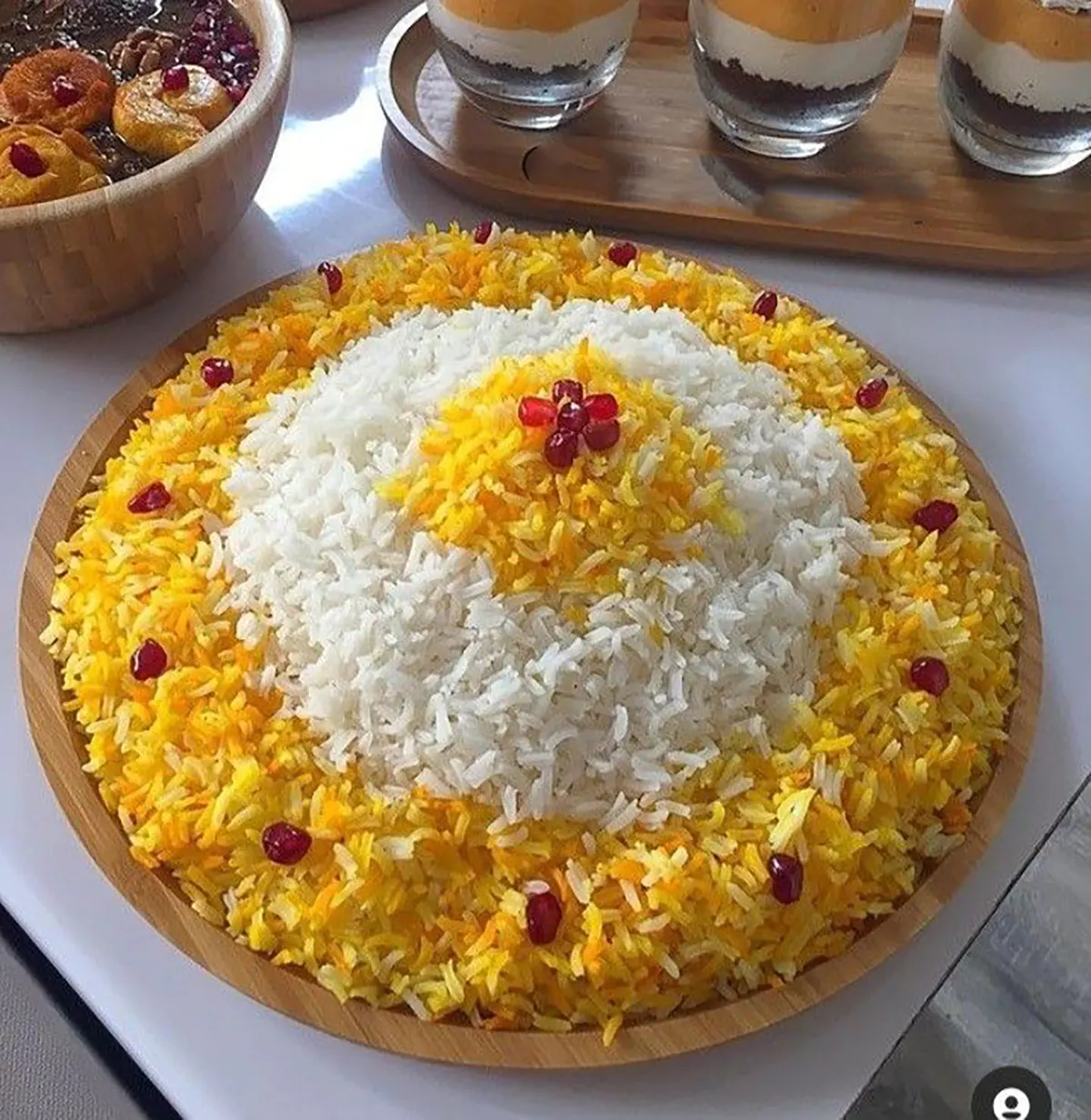 تزیین برنج مجلسی شابلون تزیین برنج تزیین مرغ مجلسی در دیس تزیین سالاد برنج قالبی با کاسه