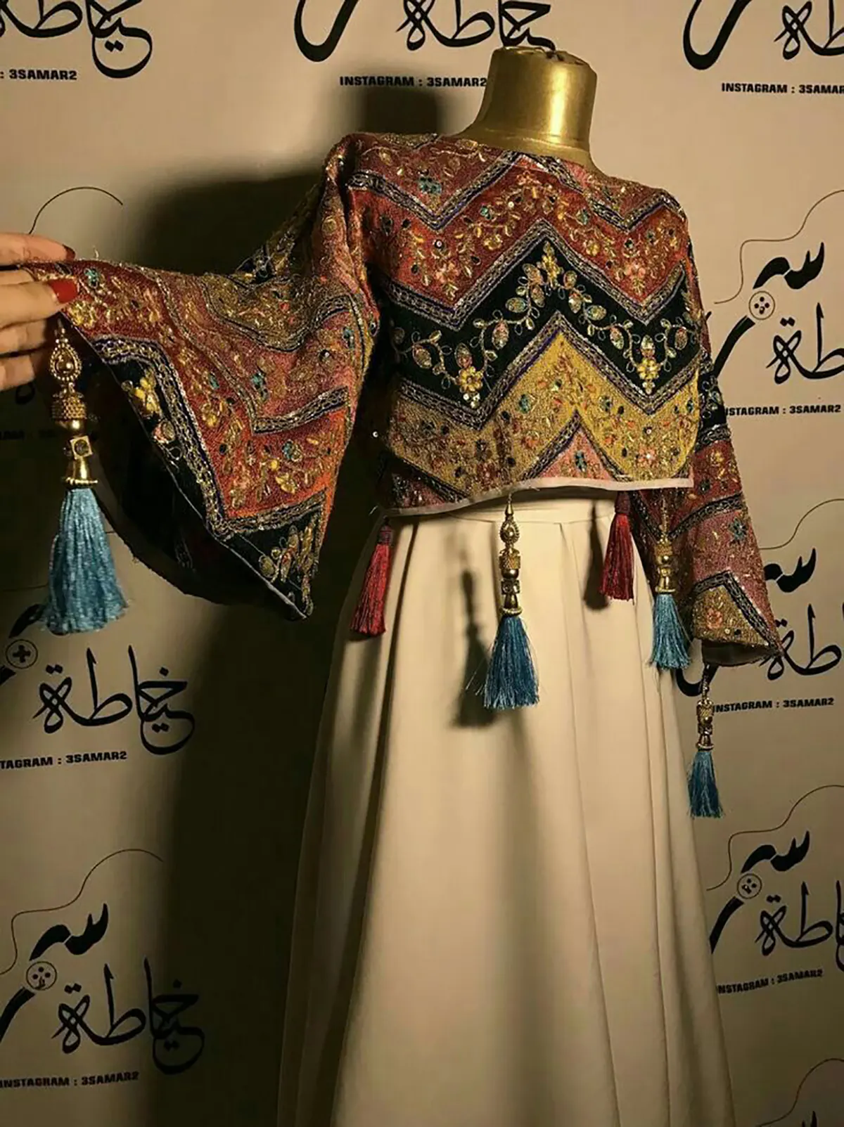مدل سارافون سنتی دو تیکه جدیدترین مدل کت و سارافون مجلسی مدل مانتو سارافونی دو تیکه مدل سارافون مانتویی سنتی مدل سارافون مانتویی اینستاگرام مانتو سارافونی جلو بسته مدل سارافون دو تیکه مجلسی مدل سارافون دو تیکه بلند خانگی
