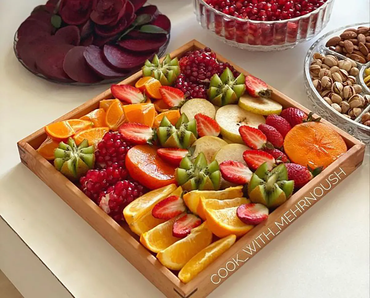 سینی میوه زمستانی تزیین سینی میوه تزیین میوه برای مهمانی ساده تزیین میوه برای مهمانی رسمی تزیین میوه سالم سینی مزه تزیین میوه برای تولد تزیین میوه خرد شده