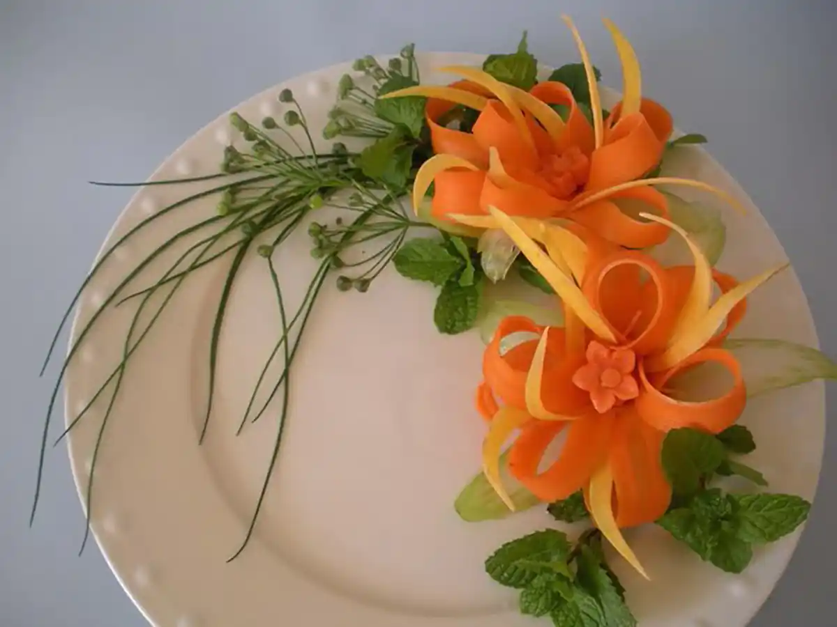 دورچین غذای بیرون بر آموزش دورچین غذا دورچین غذای ایرانی انواع دورچین غذا گارنیش غذا طرز تهیه گارنیش