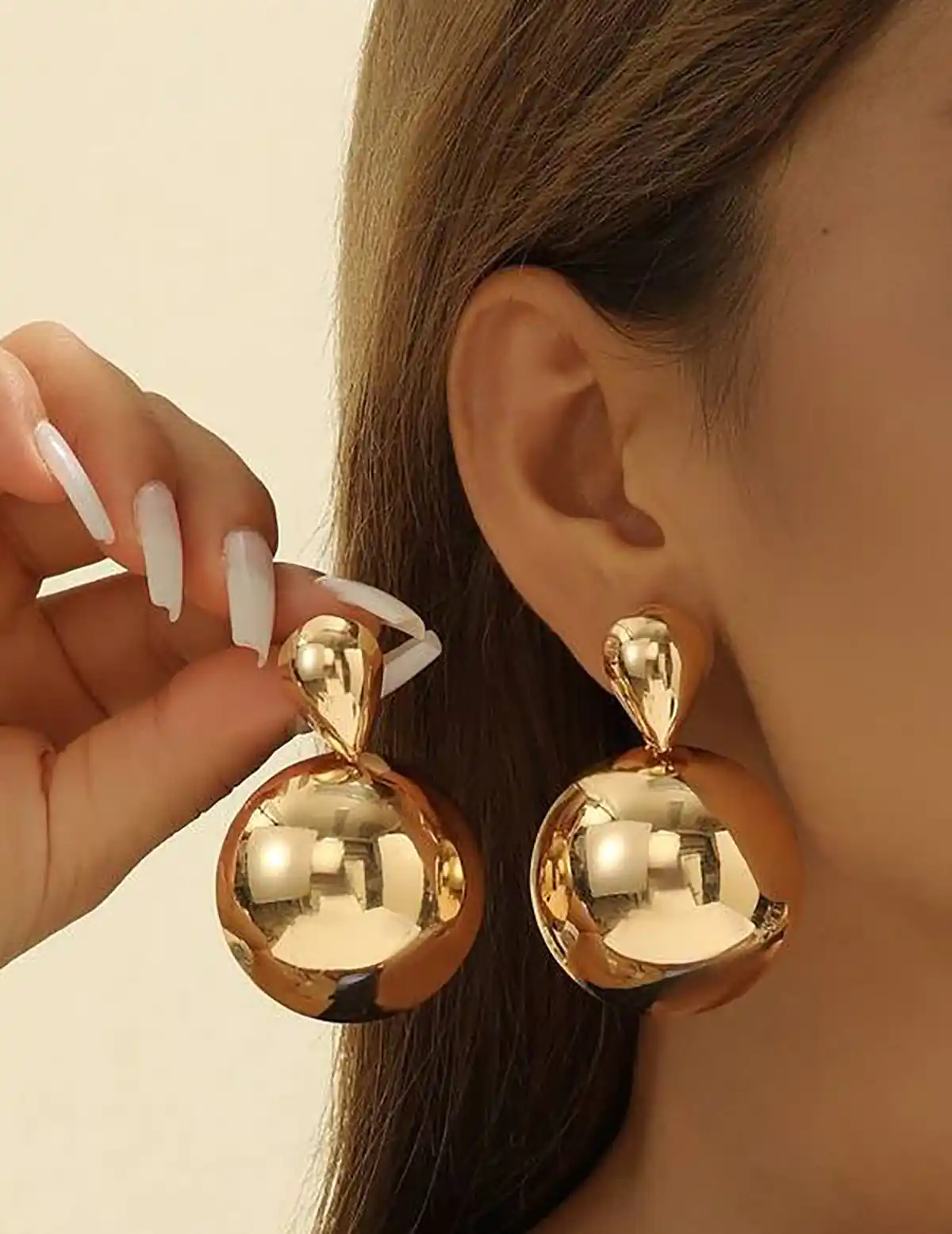 گوشواره حلقه ای طلا گوشواره طلا ظریف گوشواره میخی لیست قیمت گوشواره طلا گوشواره حلقه ای جدید طلا گوشواره حلقه ای آویزدار