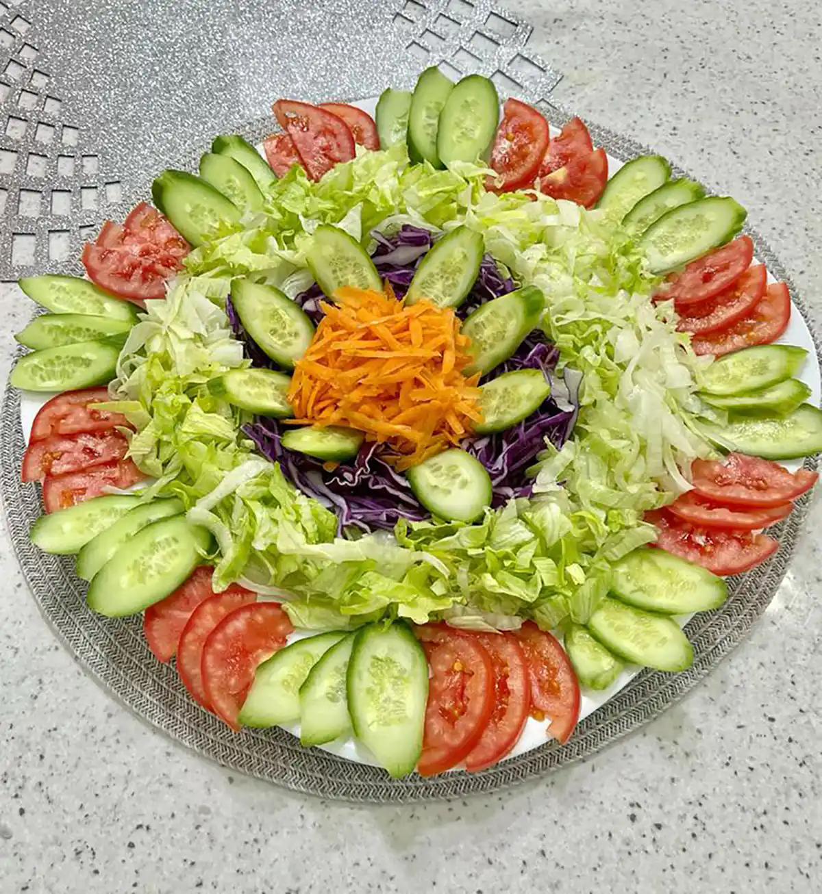 طرز تهیه سالاد کاهو متفاوت انواع سالاد با کاهو تزیین سالاد کاهو سالاد کاهو مجلسی سالاد کاهو و سیب زمینی