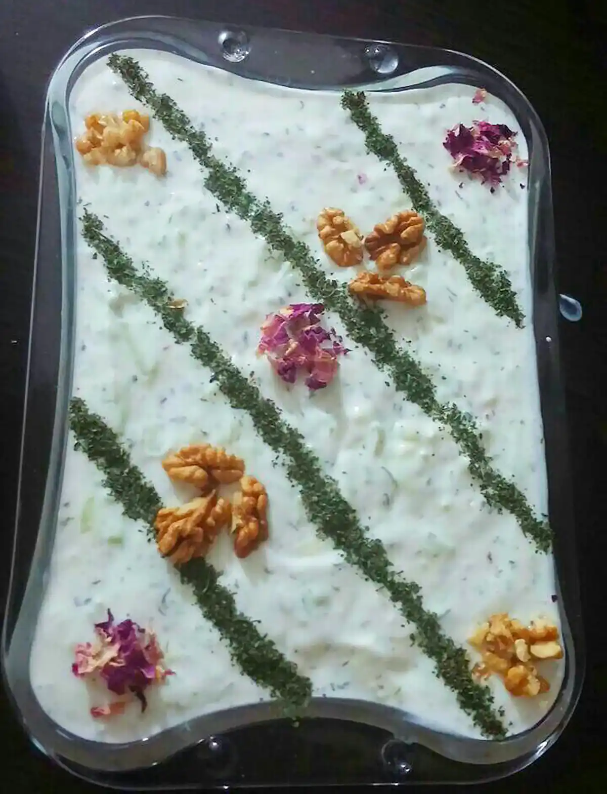 
ماست و خیار مجلسی
تزیین سالاد
تزیین سالاد کاهو
تزیین سالاد شیرازی
انواع ماست برای مهمانی
تزیین ماست موسیر