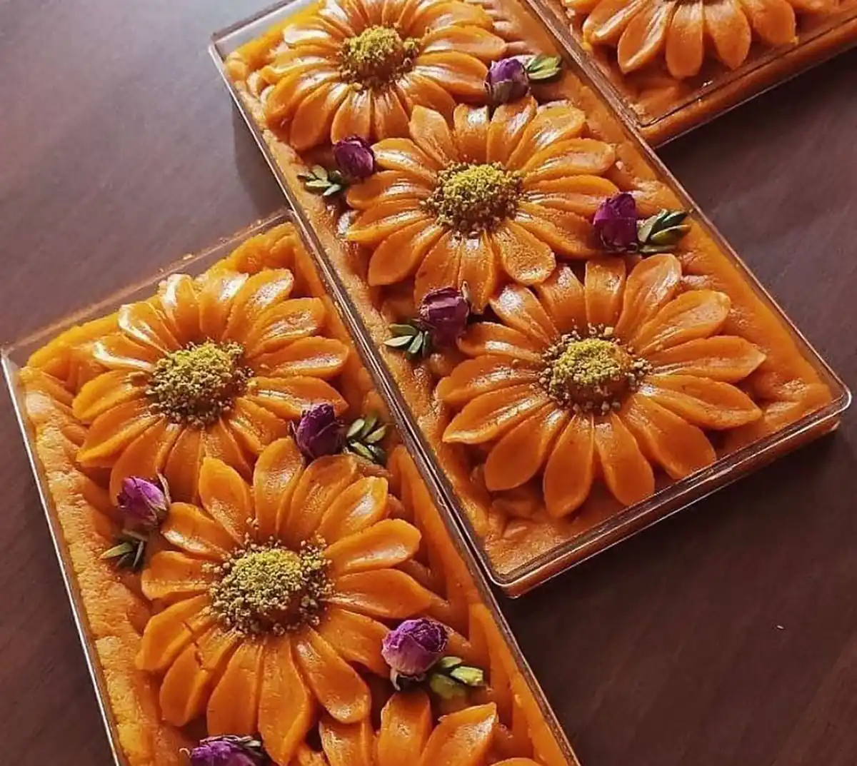  حلوا ساده با پیمانه
حلوا برای 10 نفر
حلوا برای مراسم ختم
حلوا زعفرانی برای ۳۰ نفر
انواع حلوا
حلوا با آرد گندم
