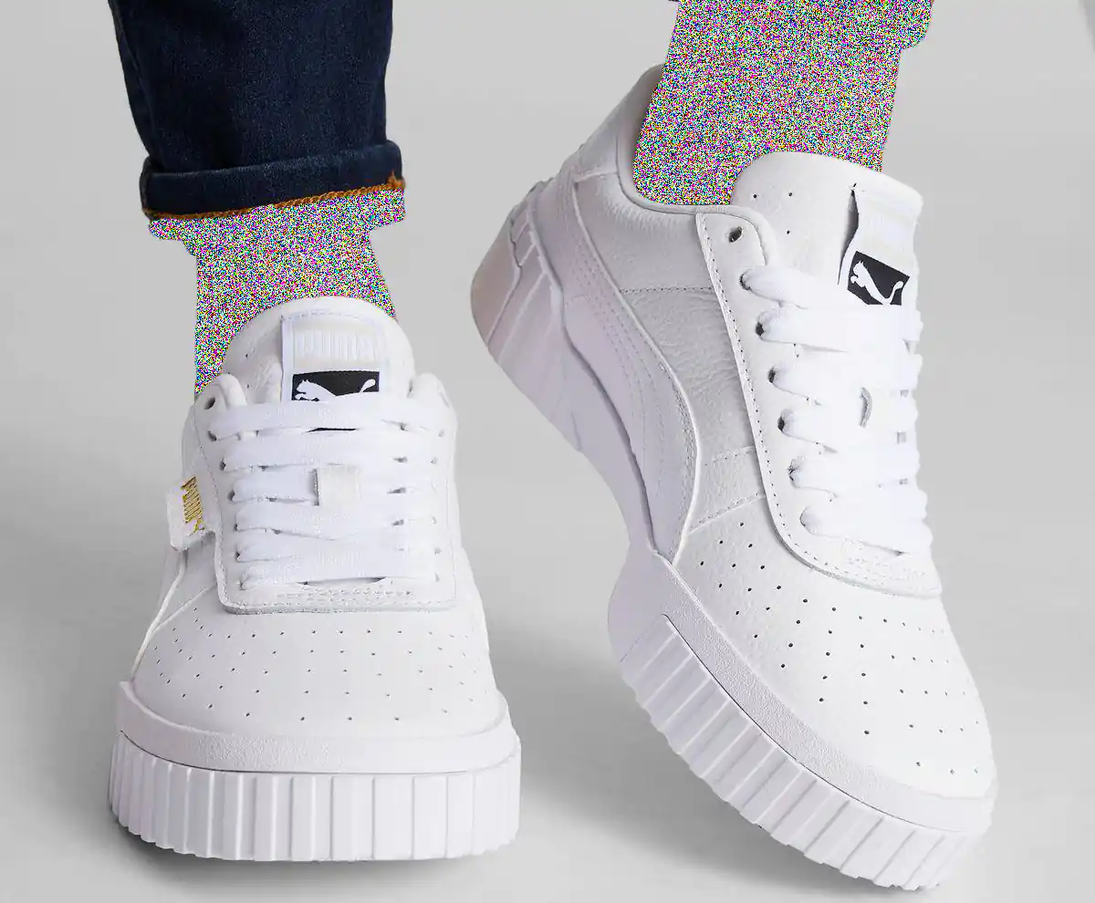 اسنیکرز کلاسیک سفید shoes
اسنیکرز کلاسیک سفید men's