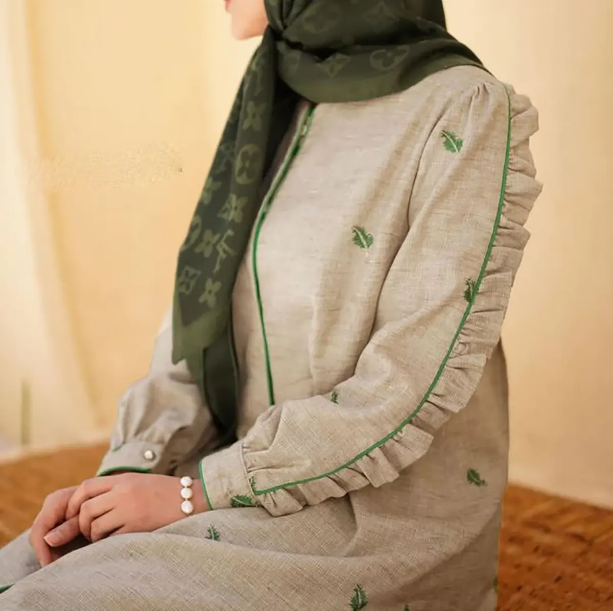 مانتو هنری خاص مانتو هنری سنتی استایل هنری دخترانه ایرانی مانتو چهاردکمه مانتو هنری کوتاه مدل مانتو چهار دکمه جدید خرید لباس هنری زنانه مانتو چهار دکمه اداری