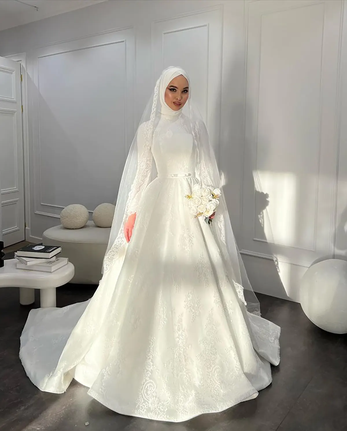 لباس عروس با حجاب ساده لباس عروس باحجاب شیک لباس عروس با حجاب جدید لباس عروس باحجاب کلاه دار لباس عروس اسلامی جدید عروس با حجاب زیبا عروس با حجاب با تاج قیمت لباس عروس با حجاب