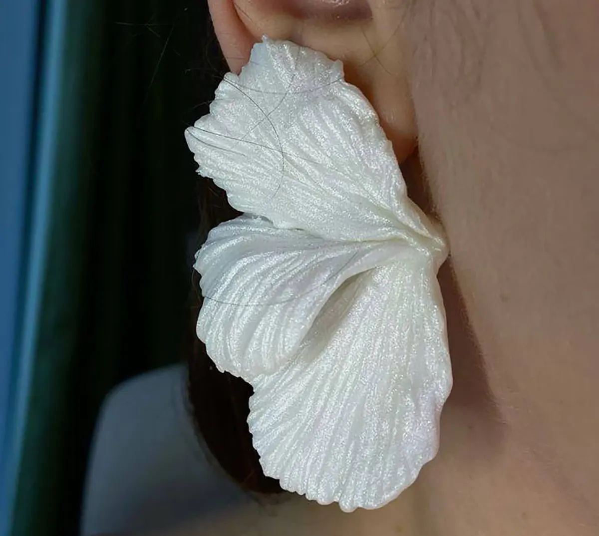 گوشواره فانتزی
گوشواره حلقه ای بزرگ
گوشواره طلا حلقه ای
گوشواره طلا بچه گانه
گوشواره حلقه ای آویزدار
گوشواره آویز طلا