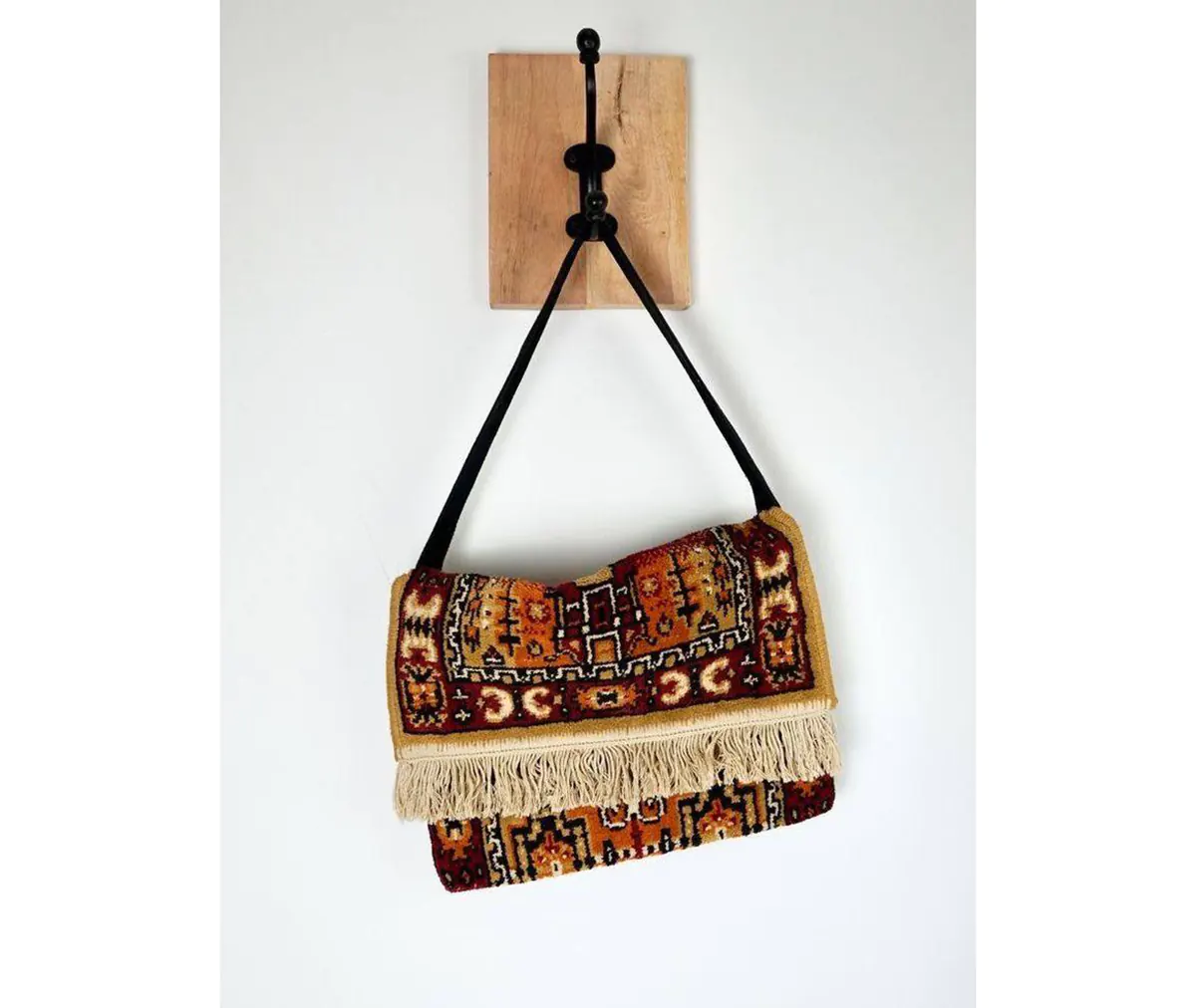 کیف سنتی
پاف فرش