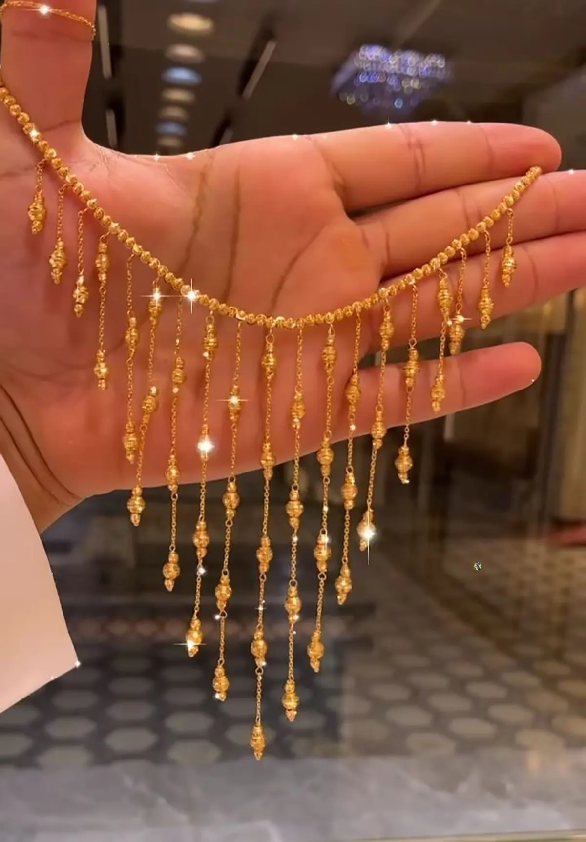 عروس مدل سينه ريز طلا سرویس طلا عروس جدید قیمت سرویس طلا عروس ۱۴۰۲ قیمت نیم ست طلا دست دوم قیمت سرویس طلا ظریف عروس نیم ست طلا با قیمت ده میلیون