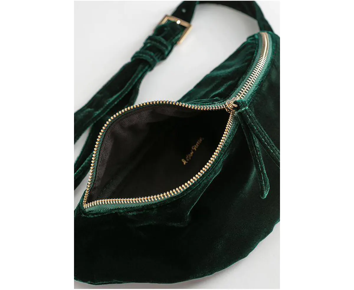 کیف مخمل زنانه دیجی کالا
کیف مخمل دست دوز
کیف مخمل جدید
کیف مخملی زنانه
کیف مخمل سنتی
کیف مخمل ساده