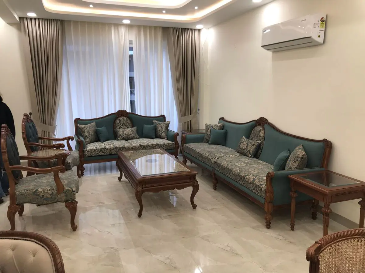 چیدمان سالن پذیرایی ۴۰ متری
