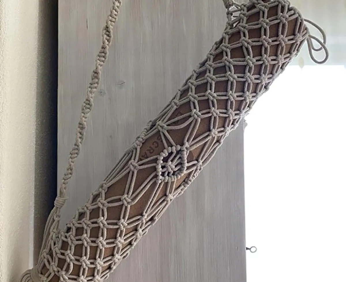دوخت کاور مت یوگا
ساخت مت یوگا
دوخت کاور استوانه ای
آموزش دوخت کیف استوانه ای
مت یوگا مندوکا
مت یوگا alo
