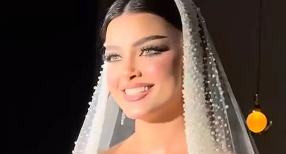 فیلم آرایش عروس زیبا فیلم آرایش عروس خارجی فیلم آرایش عروس زشت فیلم آرایش عروس ایرانی در اینستا فیلم آرایش عروس قبل و بعد آرایش عروس جدید آموزش آرایش صورت در خانه برای عروسی آرایش عروس قشنگ