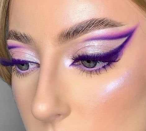 خط چشم ماژیکی 