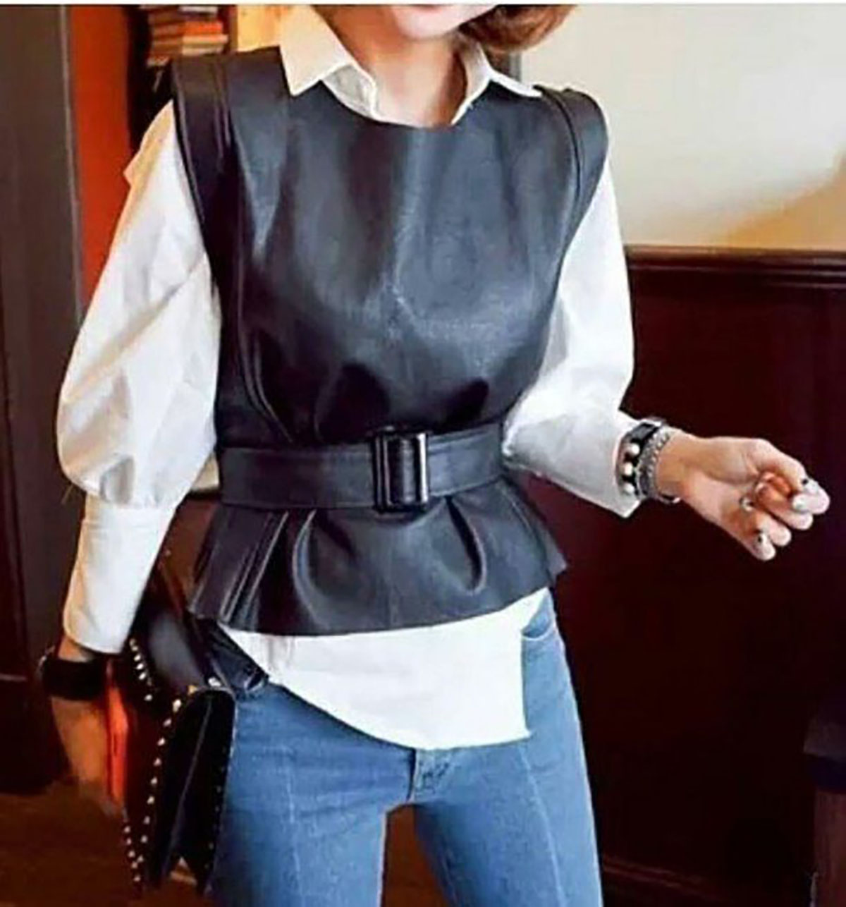 وست چرم بلند زنانه