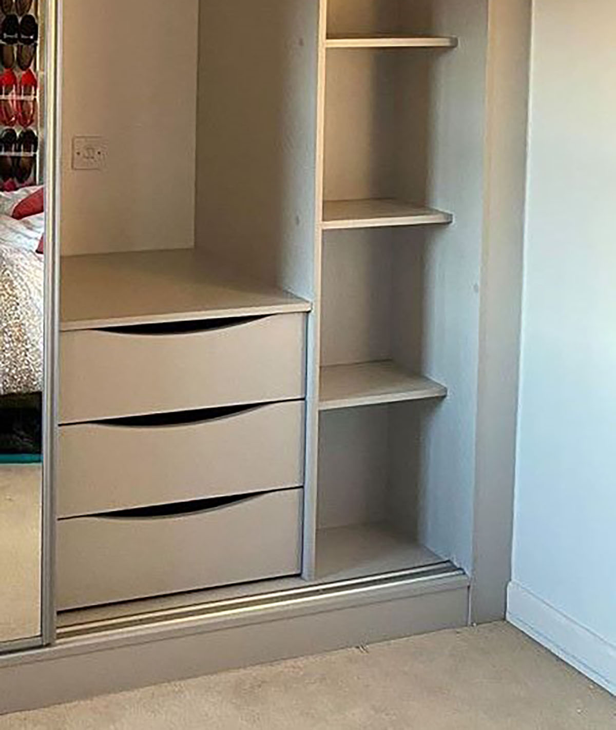 کابینت بدون دستگیره خوبه یا با دستگیره 