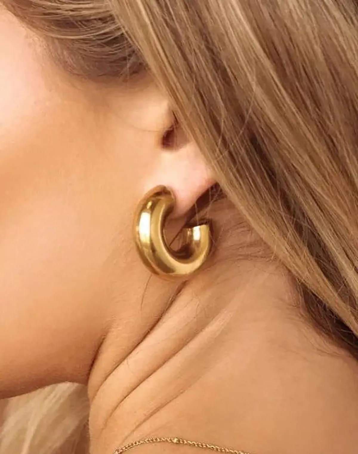 گوشواره حلقه ای بزرگ 