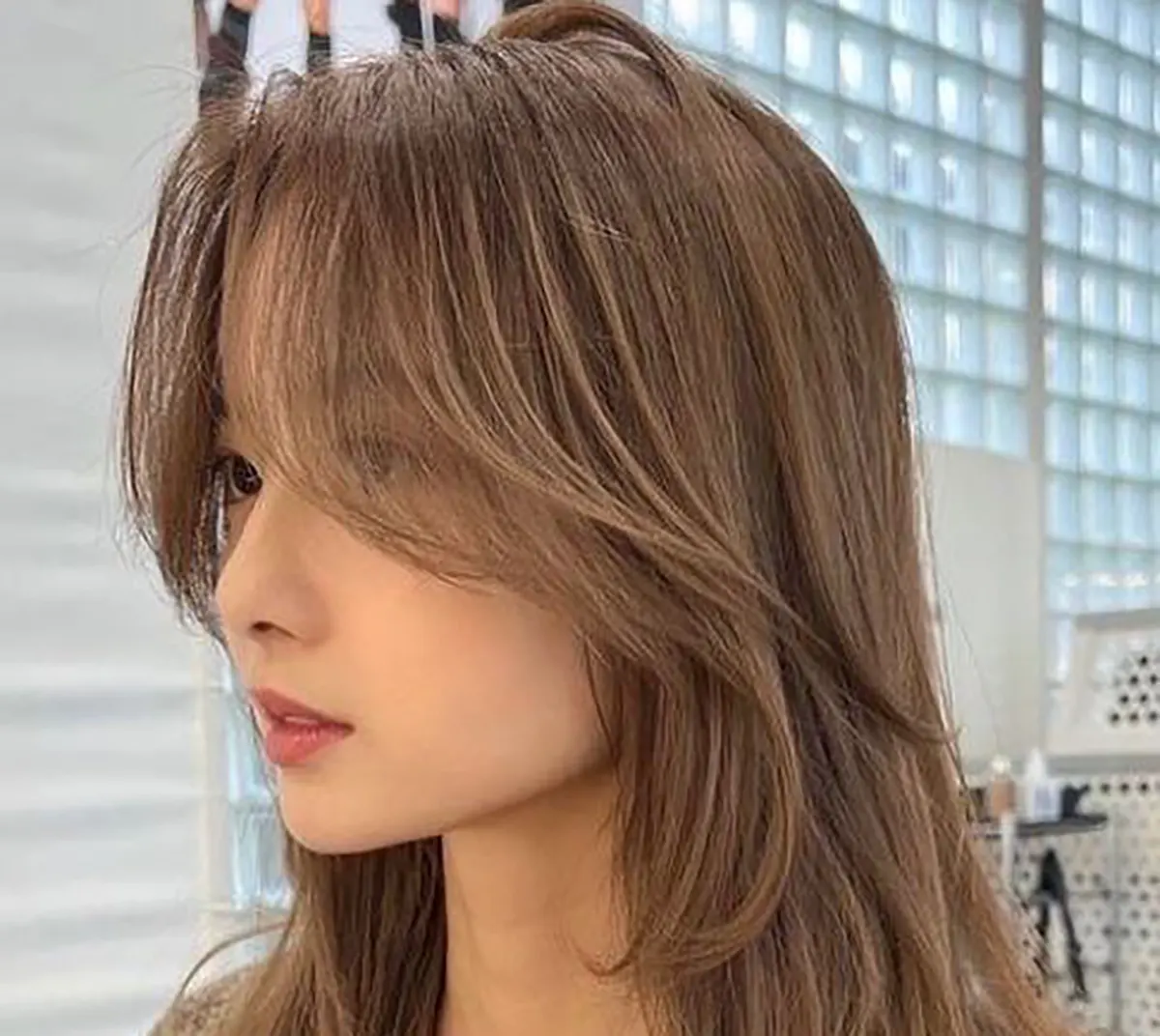 چتری پروانه ای برای صورت گرد