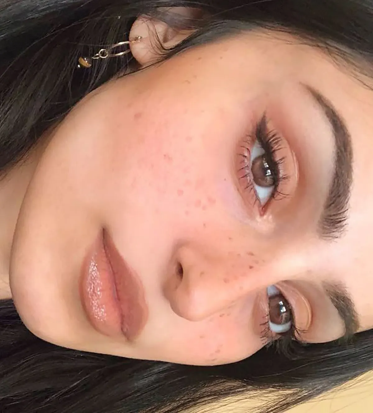 خط چشم قهوه ای نی نی سایت
