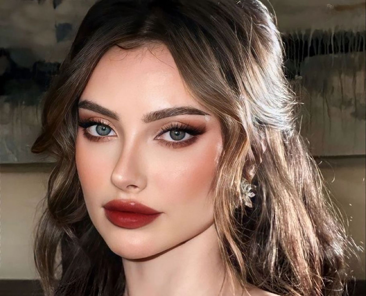 سایه چشم اکلیلی عروس 