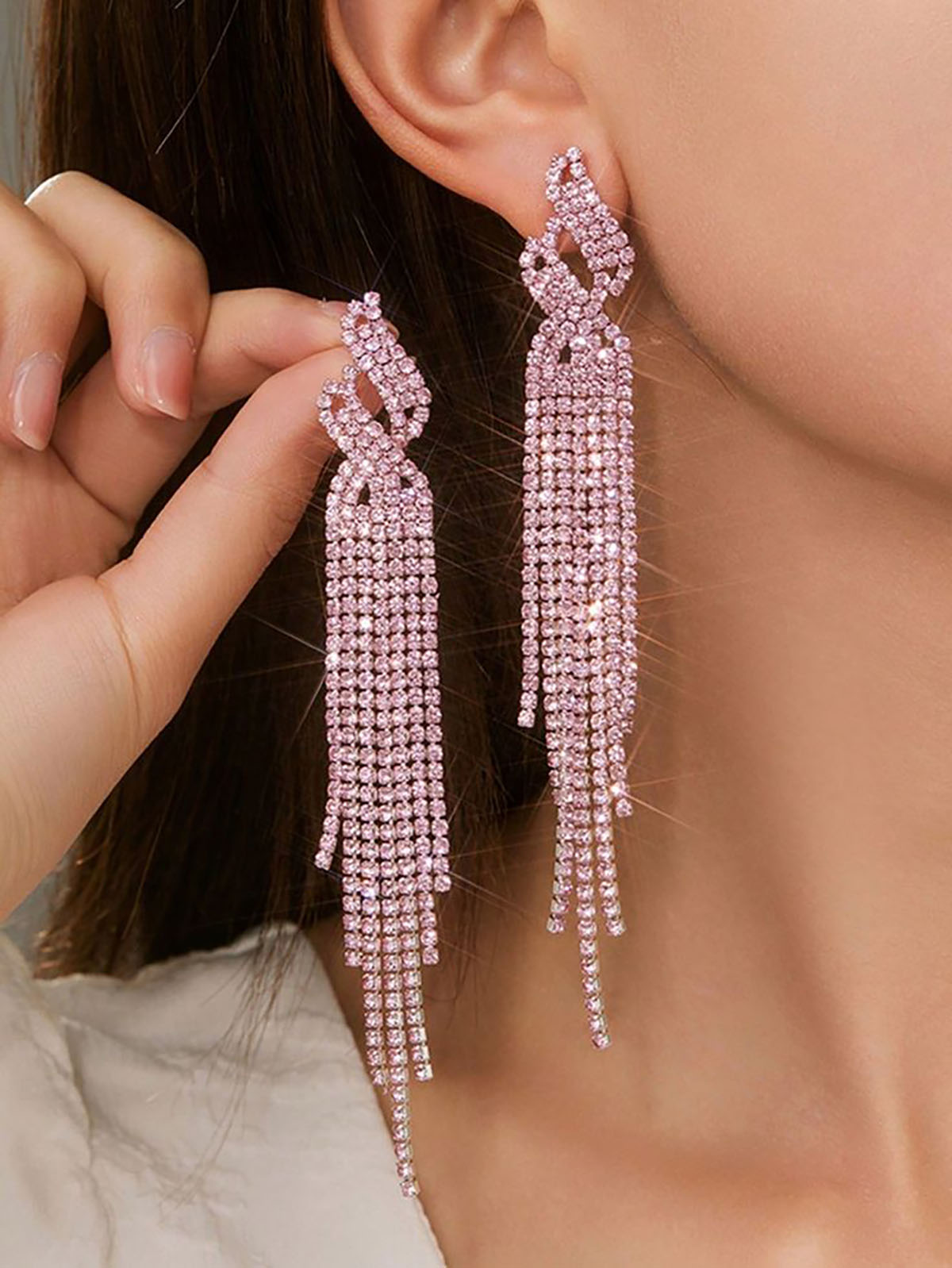 گوشواره حلقه ای منگوله دار 