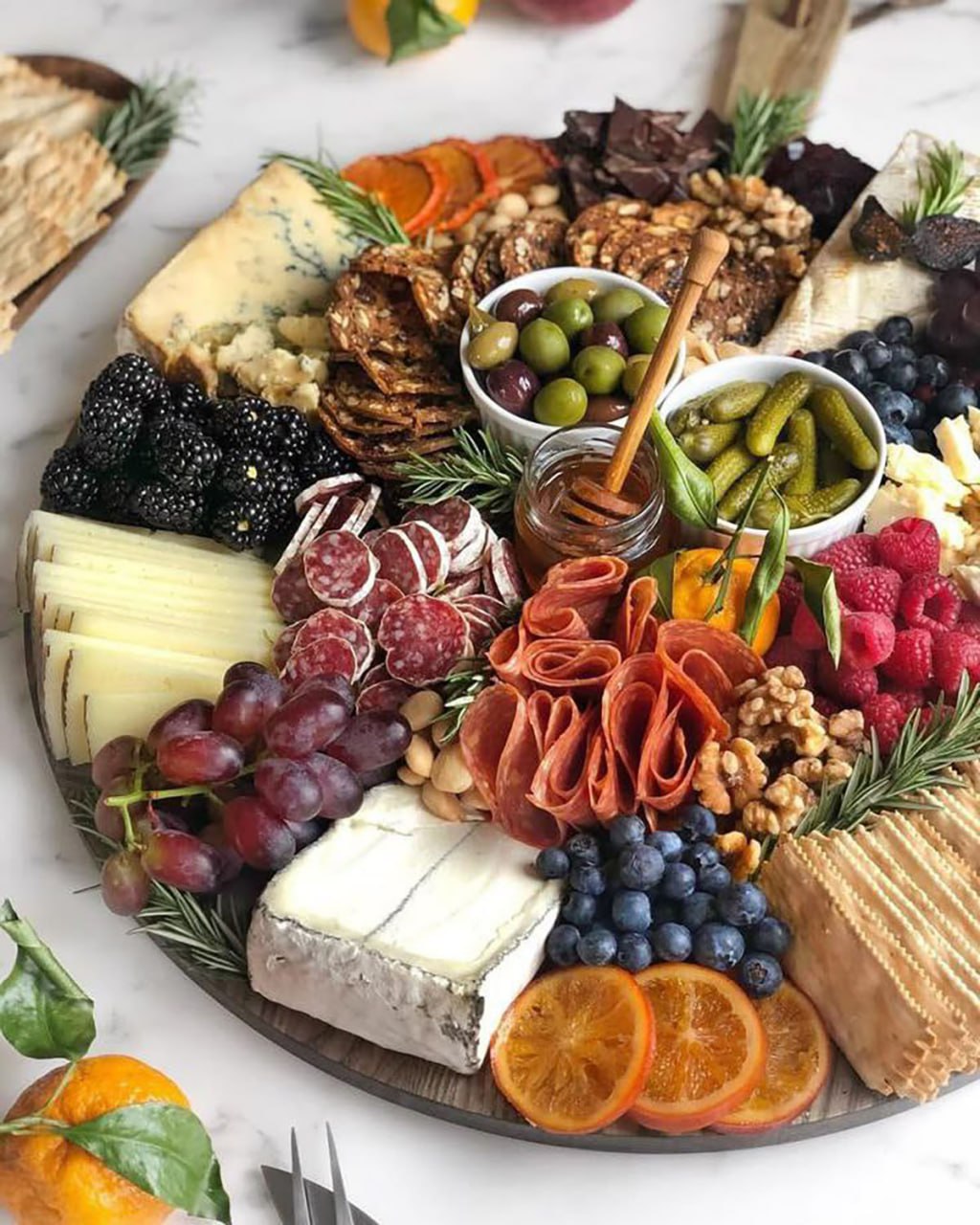 طرز تهیه سینی مزه برای تولد 