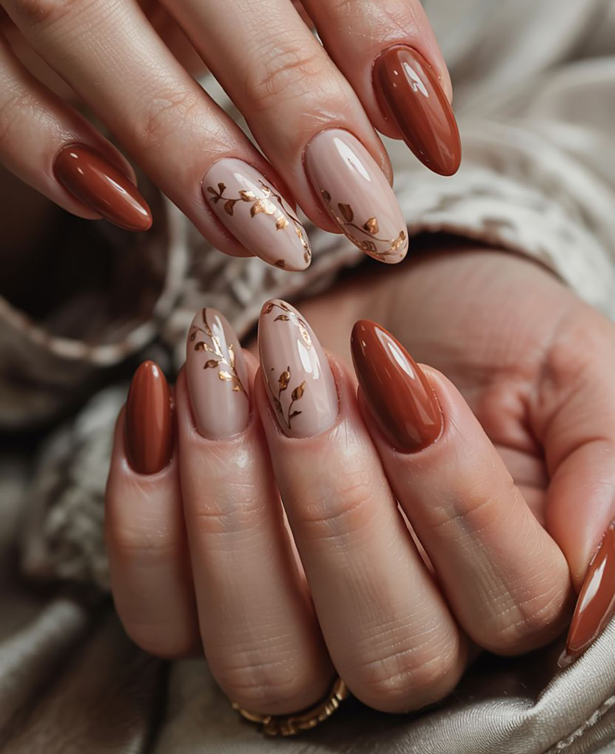 طرح ناخن پاییزی ساده و شیک