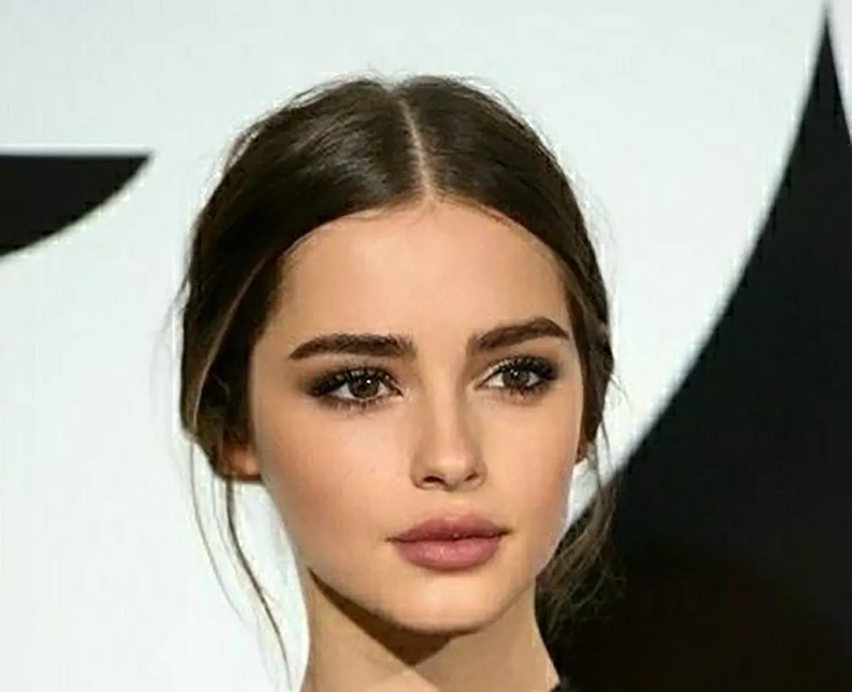 آرایش صورت دخترانه ساده ۱۰ سال