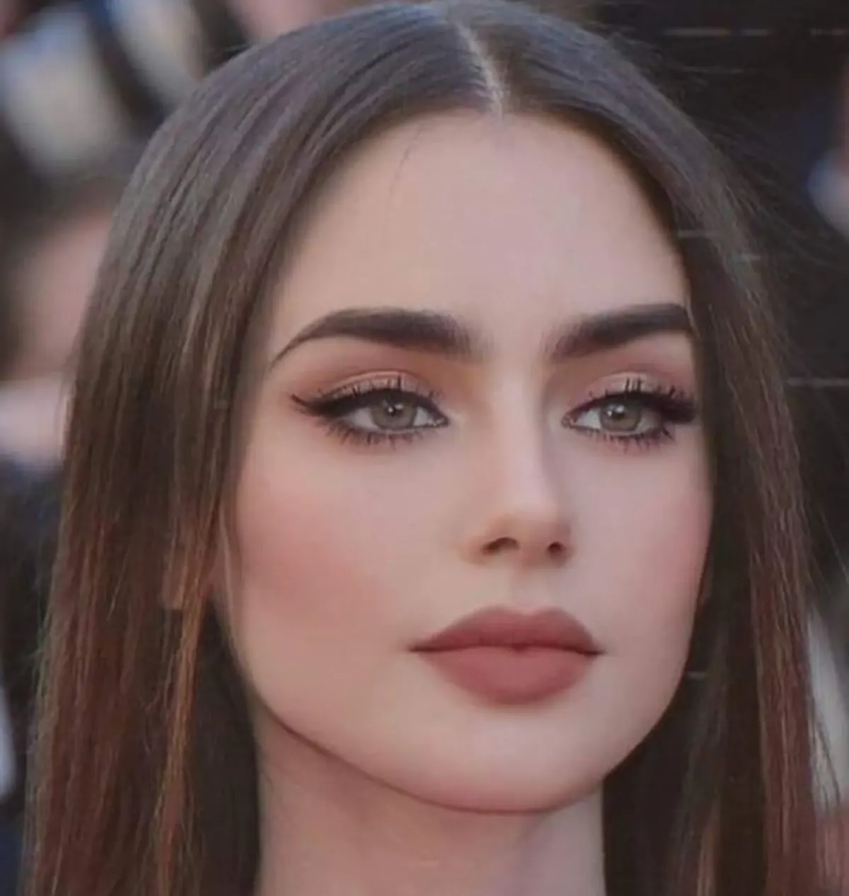 آرایش صورت ملایم مجلسی