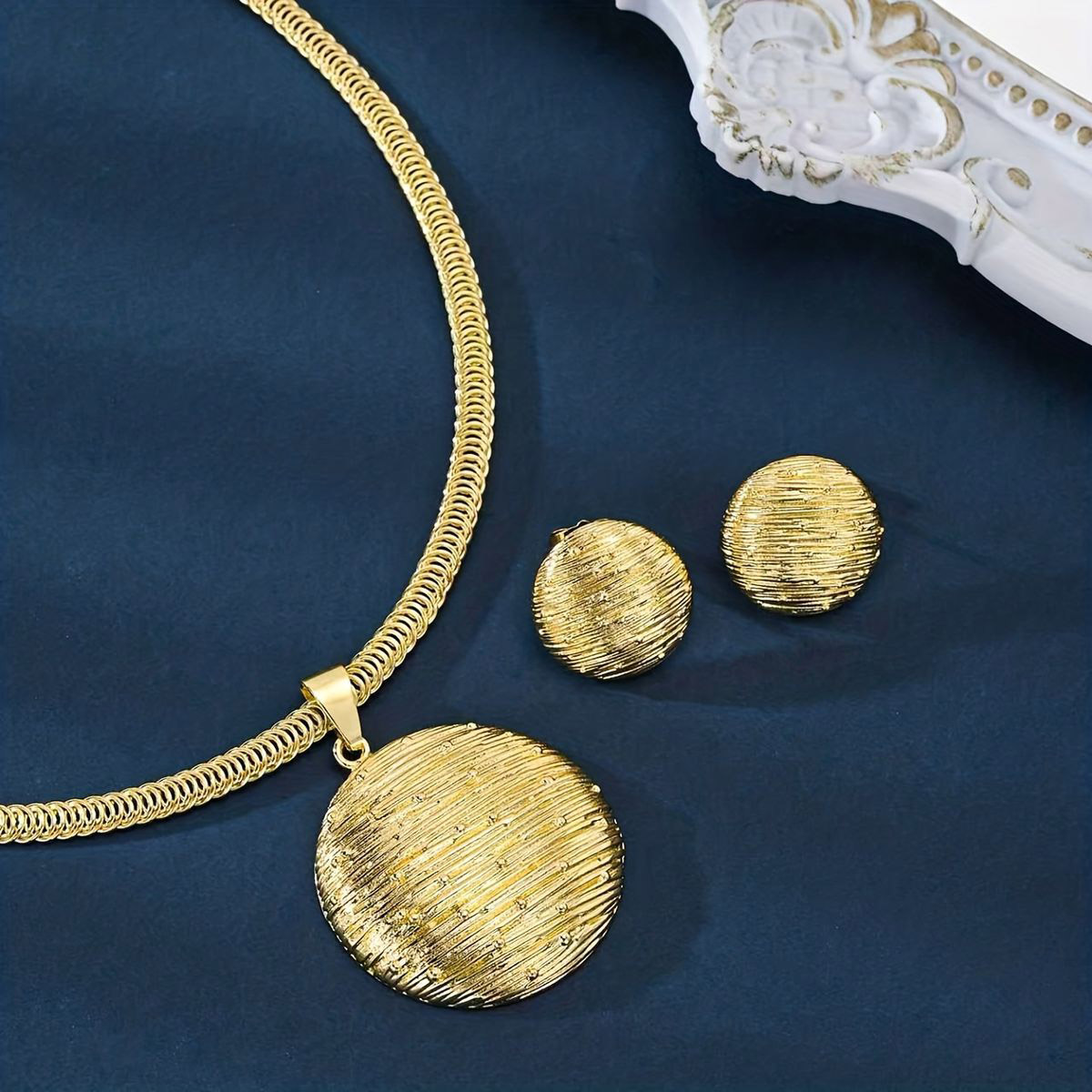 سرویس طلا زنجیری