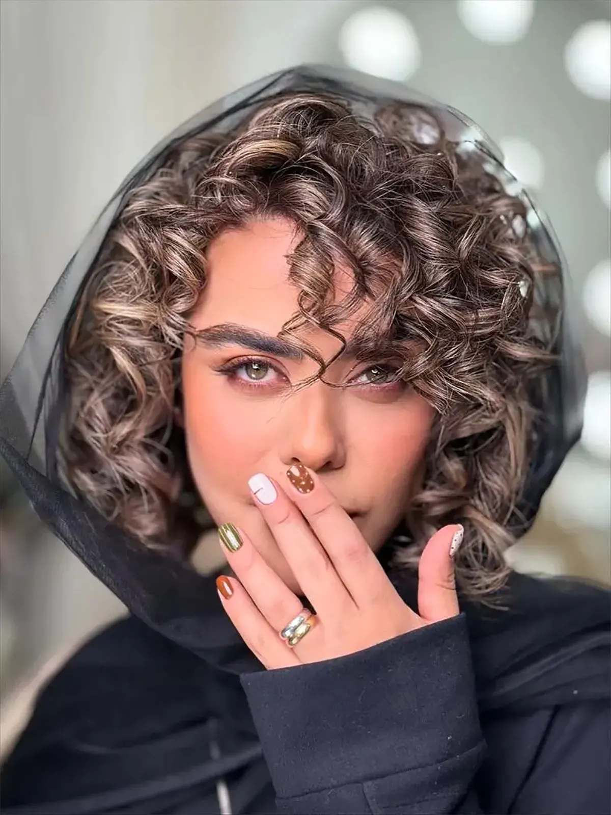 الهام اخوان در پایتخت
الهام اخوان قد