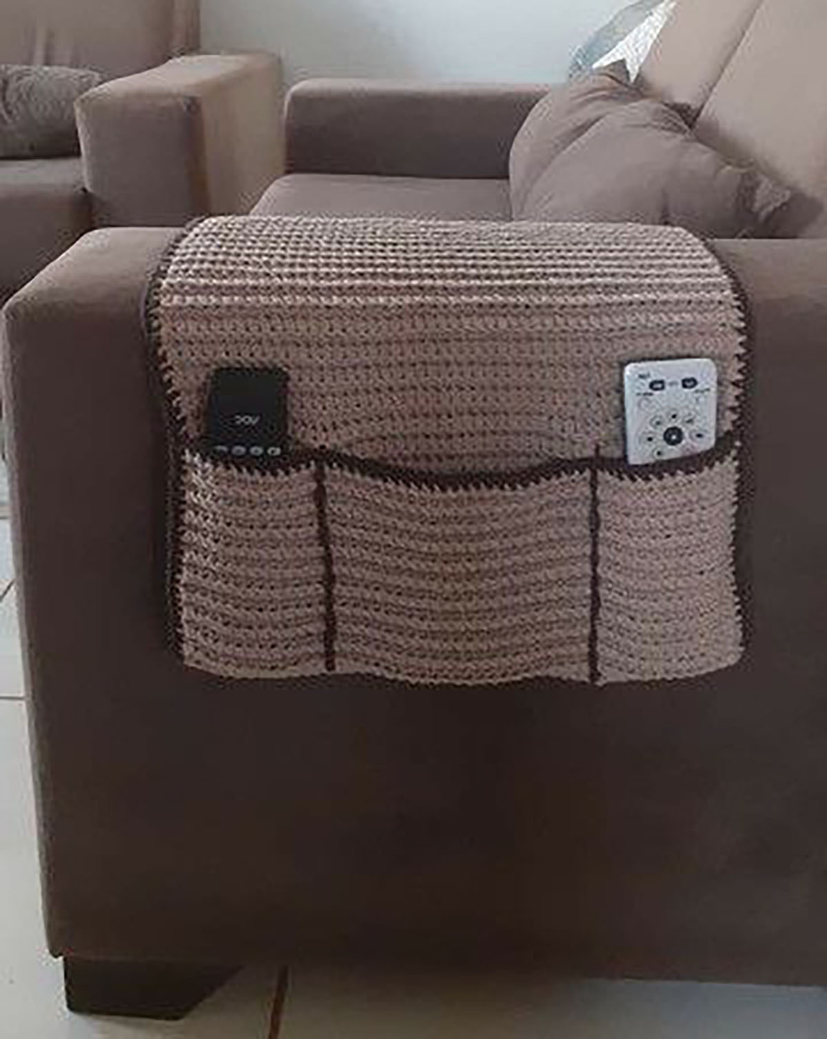 جا کنترلی رو مبلی دیجی کالا
