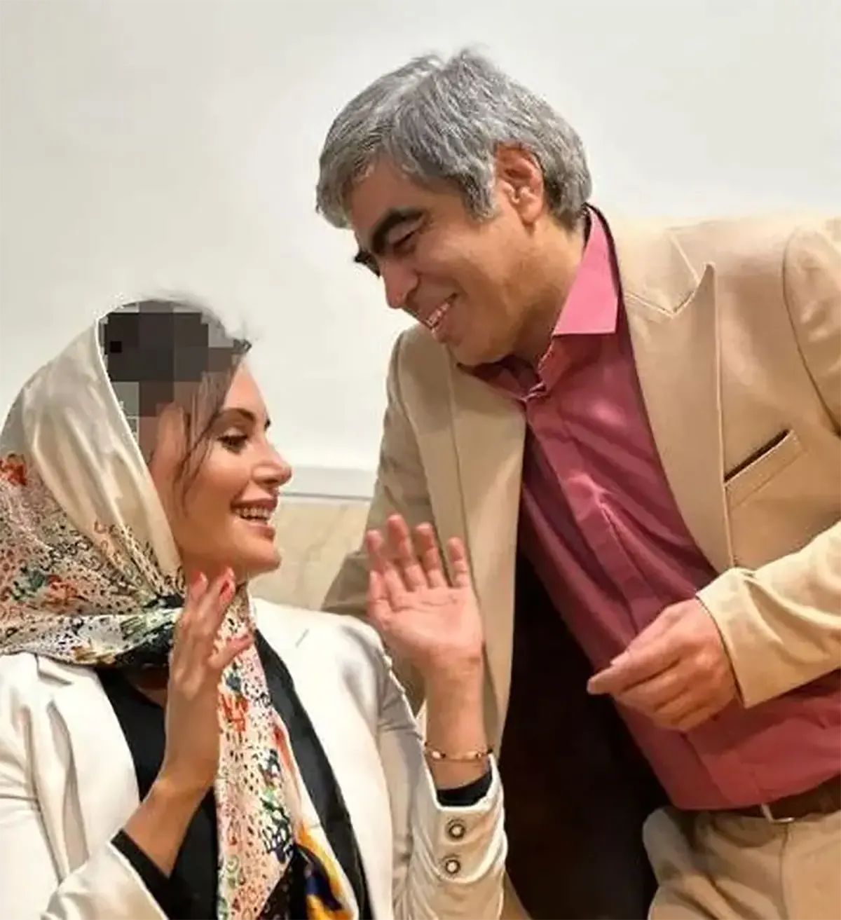 فیلم سینمایی بی بدن کامل