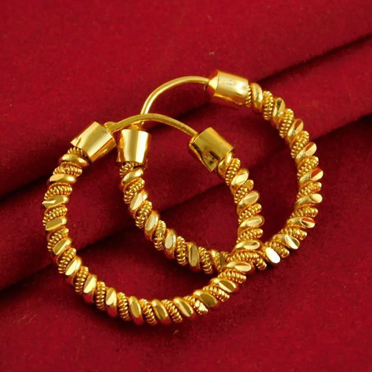 گوشواره بزرگ مجلسی طلا 