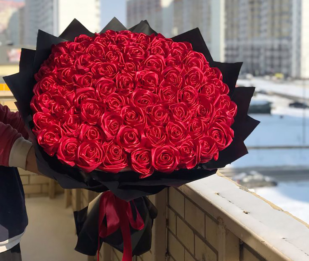 آموزش کاغذ پیچی دسته گل روبانی
