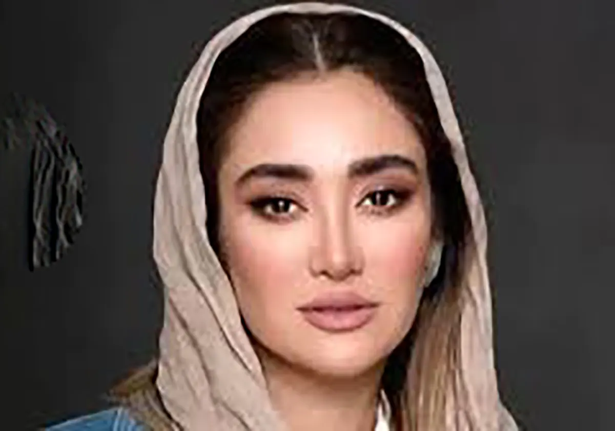 عکس بهاره افشاری در استخر