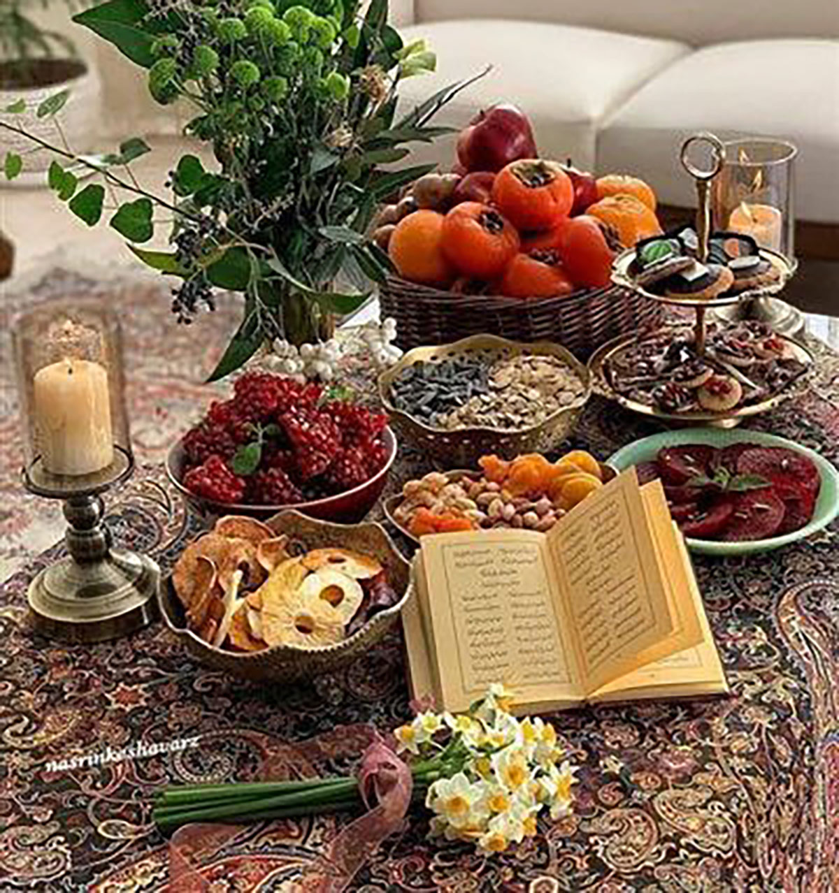 سفره شب یلدا برای مدرسه
