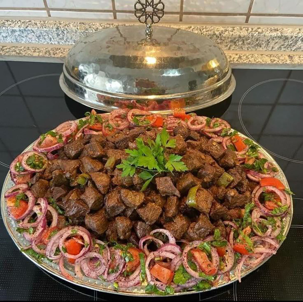 تزیین غذا برنج و مرغ
