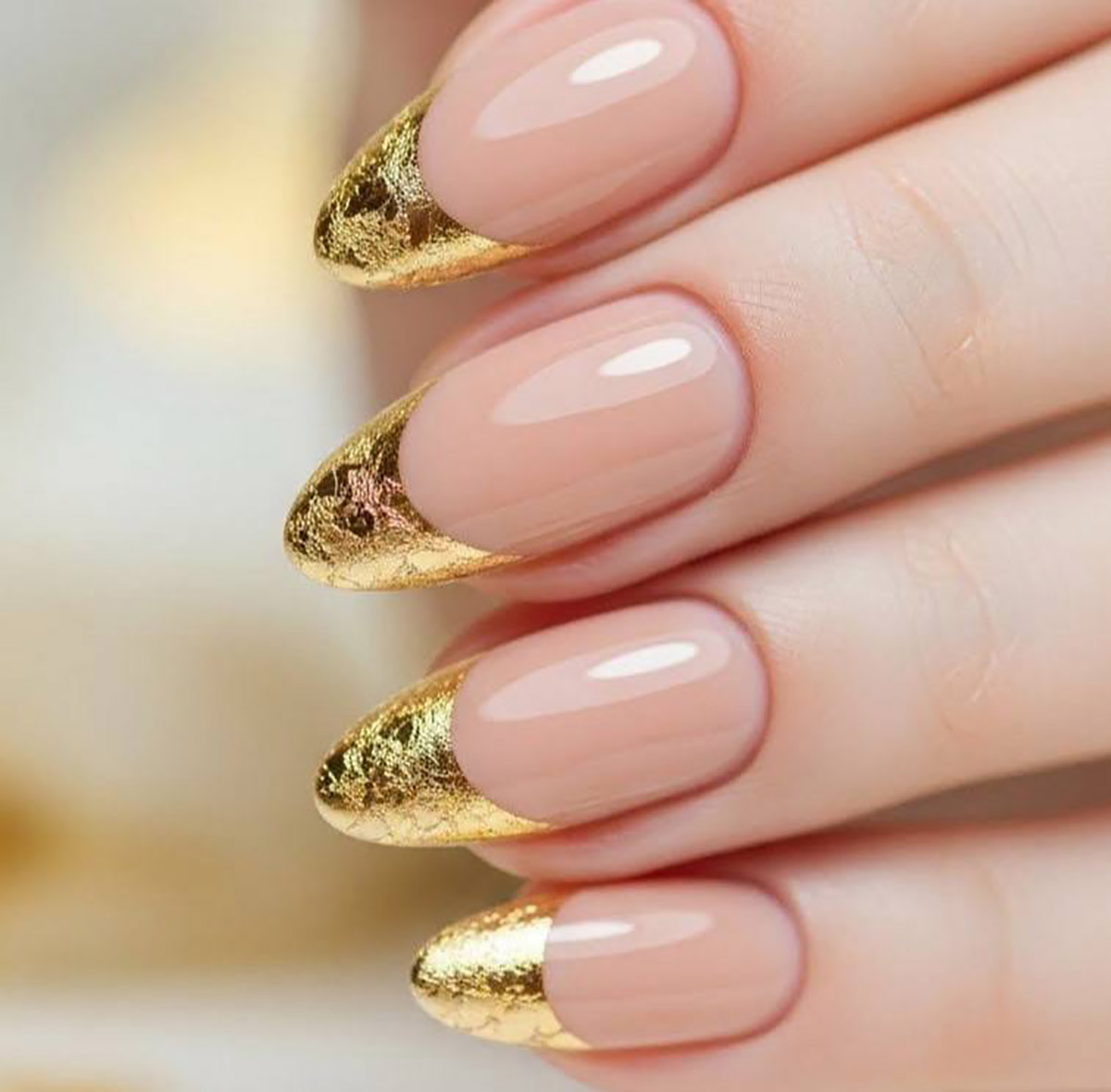 
طرح ناخن شیک و باکلاس ۱۴۰۴
