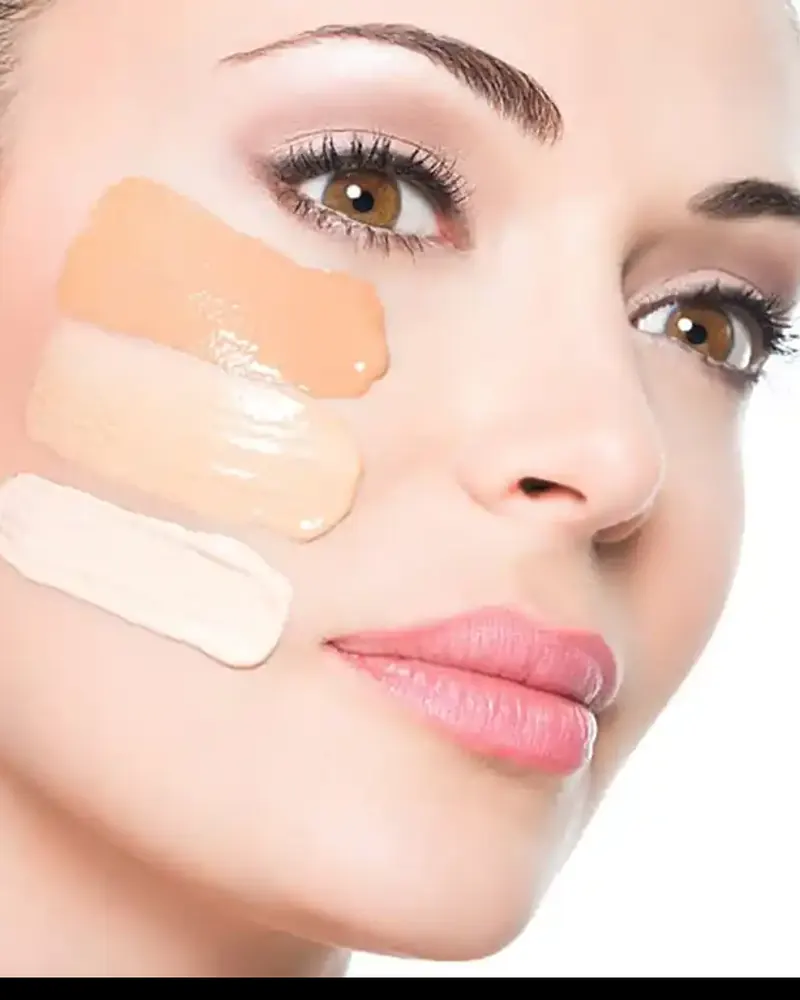 تست سایه کرم پودر مناسب پوست روی گونه